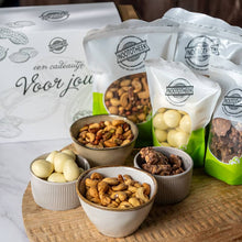 Cadeau Pakket een Cadeautje voor Jou! Noten & Chocolade