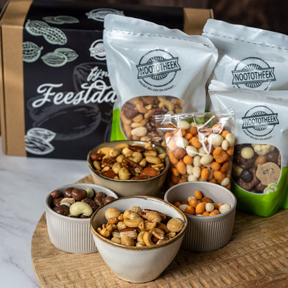 Cadeau Pakket Fijne Feestdagen! Noten & Chocolade 2